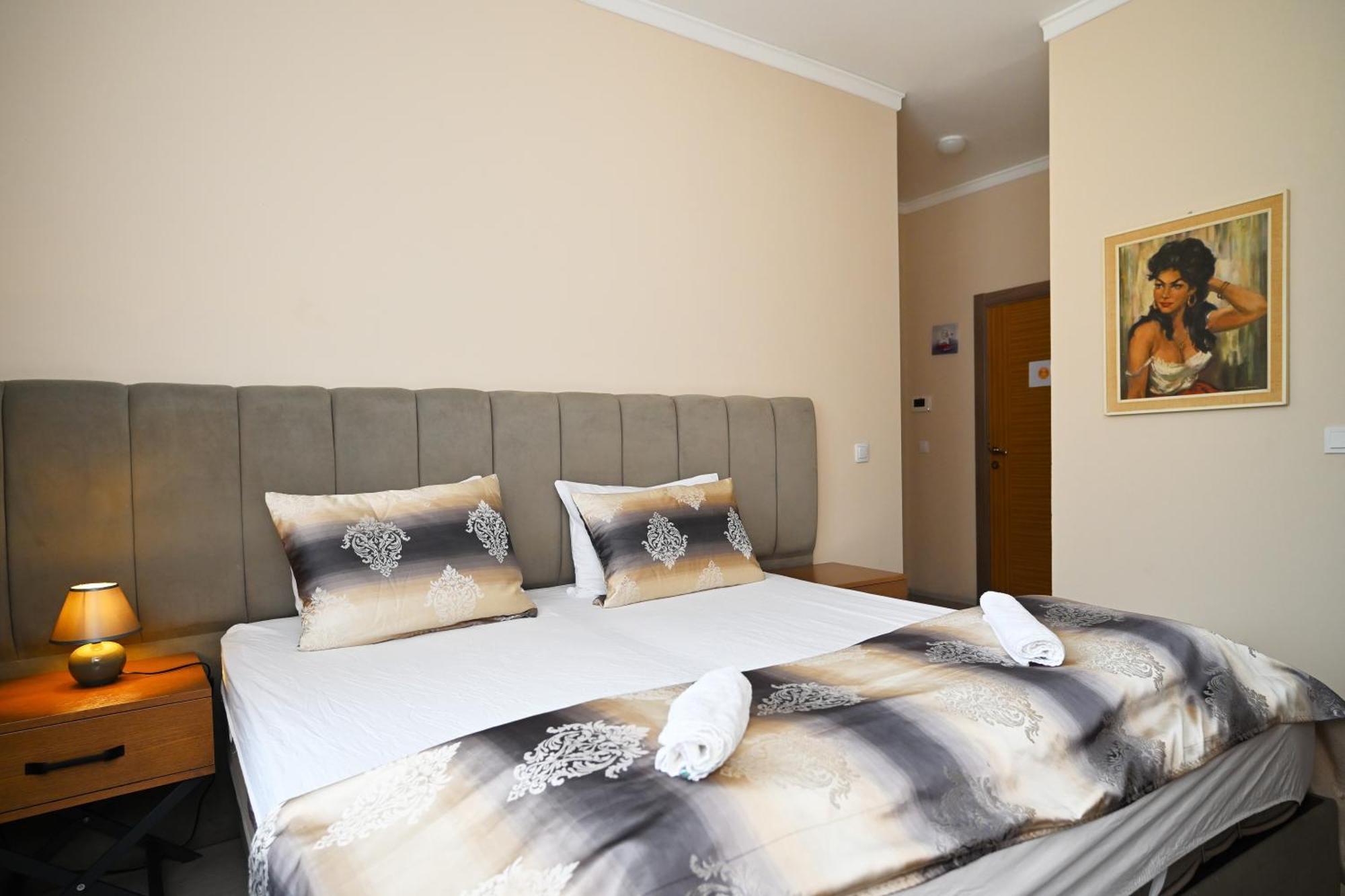 Ferienwohnung&Aparts By Kispet Group Hotels In Oberhausen Oberhausen  Luaran gambar