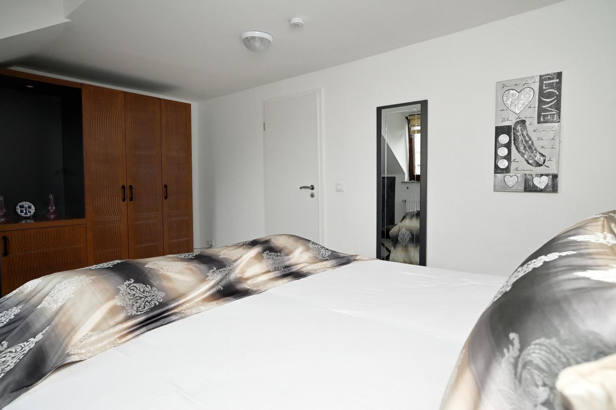 Ferienwohnung&Aparts By Kispet Group Hotels In Oberhausen Oberhausen  Luaran gambar